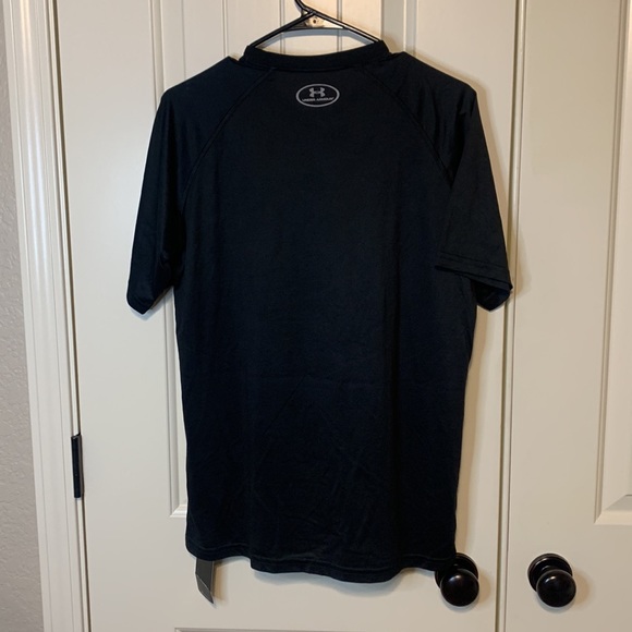 Under Armour Mens Athletic Shirt Small New - Picture 6 of 6